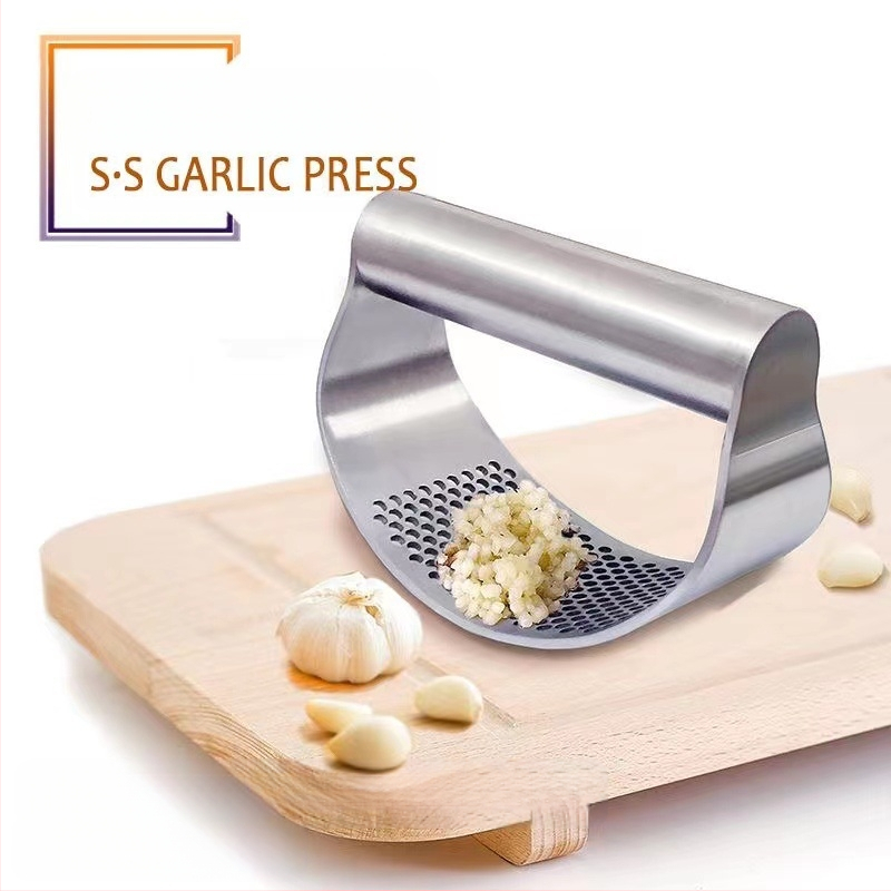 Gamintojas sandėlyje česnakų presas nerūdijančio plieno žiedinis rankinis česnakų presas česnakų presas lankinis česnakų presas