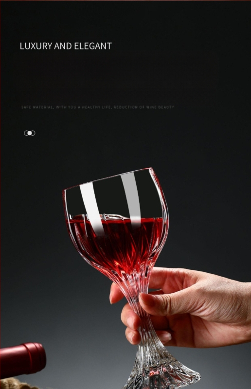 Kerge luksuslik kuldne veiniklaas Euroopa stiilis vintage kristallklaasist pokaal kinkekarbis kolimise kinkekarbis kristallveiniklaaside komplekt