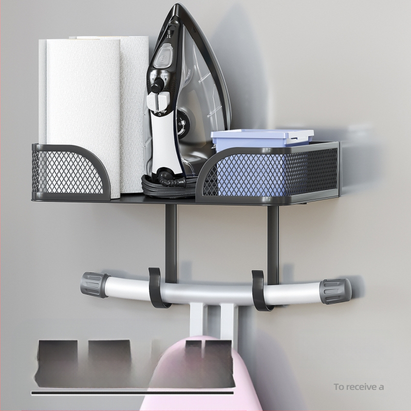 Prie sienos tvirtinamas lyginimo lentos stovas, prie sienos pakabinama lyginimo lenta, lygintuvo laikymo laikiklis, už durų montuojama skalbyklos daiktų laikymo krepšelių sistema