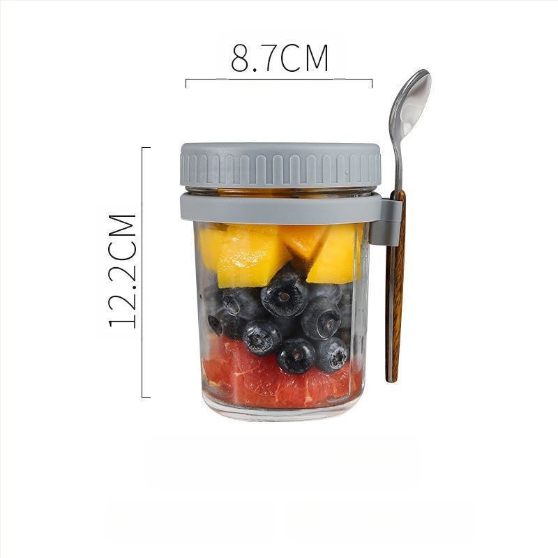 Határokon átnyúló nagykereskedelmi zabpelyhes pohár, elegáns reggelizőpohár kanállal, joghurtos pohár, hordozható saláta turmix, tejespohár