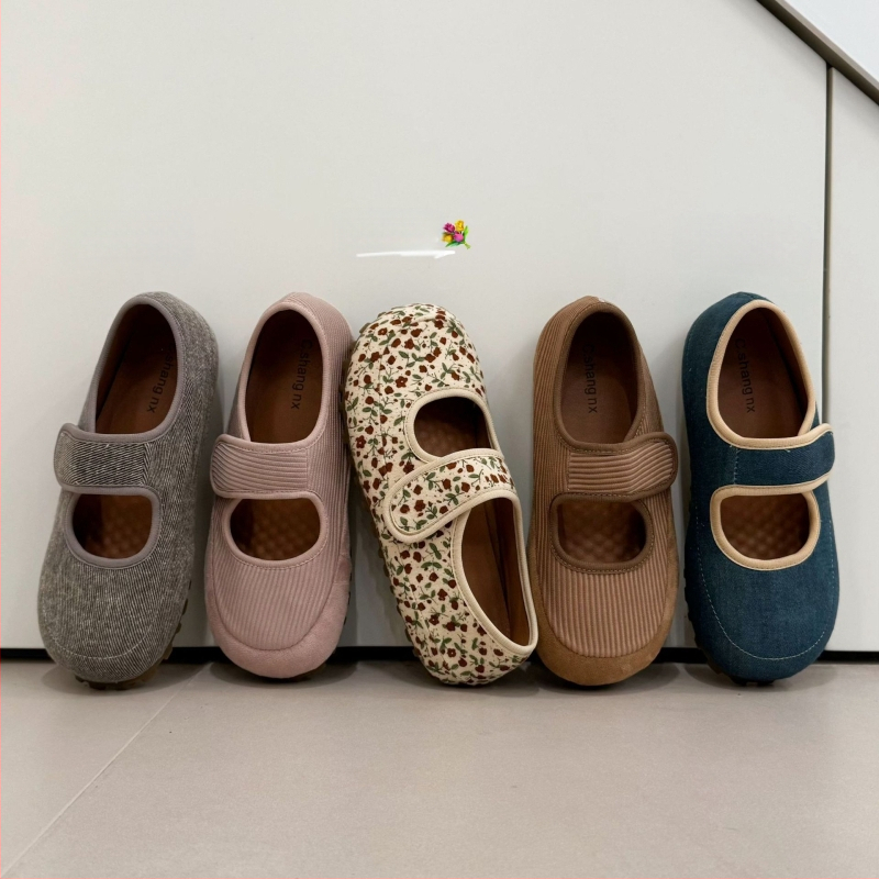 Tweed stílusú virágmintás tépőzáras Mary Jane női cipők 2025 új retró hétköznapi sekély szájú lapos talpú babcipő