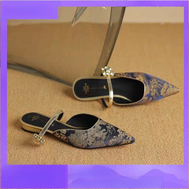 Naujos kiniško stiliaus žakardo, kalnų krištolinės, žemakulnės šlepetės moterims, vasarinės, naujos, stilingos, storakulnės, smailios nosies, basutės su tingiu padu