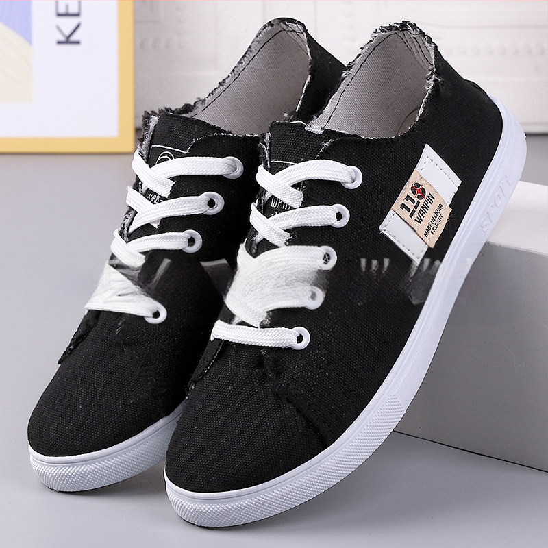 Vientisi pristatyti nauji studentų drobiniai bateliai, patogūs, lengvi laisvalaikio bateliai, languoti medžiaginiai bateliai, seni Pekino medžiaginiai bateliai, moteriški