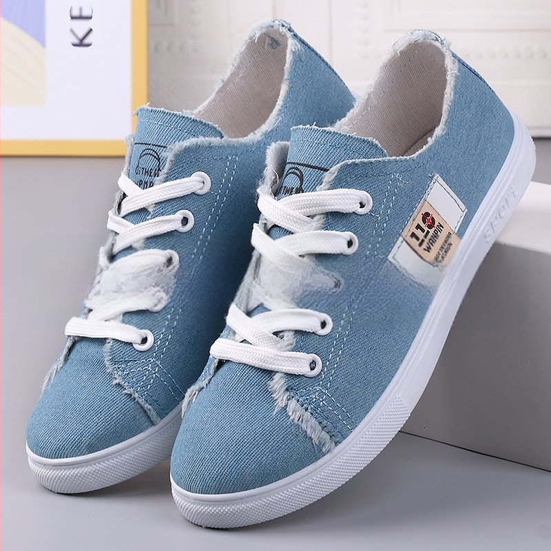 Vientisi pristatyti nauji studentų drobiniai bateliai, patogūs, lengvi laisvalaikio bateliai, languoti medžiaginiai bateliai, seni Pekino medžiaginiai bateliai, moteriški