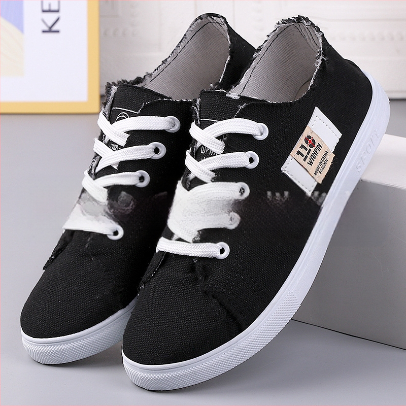 Vientisi pristatyti nauji studentų drobiniai bateliai, patogūs, lengvi laisvalaikio bateliai, languoti medžiaginiai bateliai, seni Pekino medžiaginiai bateliai, moteriški