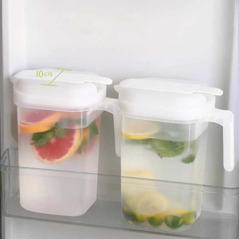 Japoniško stiliaus šalto vandens butelis, plastikinis vasarinis buitinis didelės talpos šalto vandens butelis, filtras, atsparus aukštai temperatūrai, sandarus šaldytuvo sulčių arbatinukas