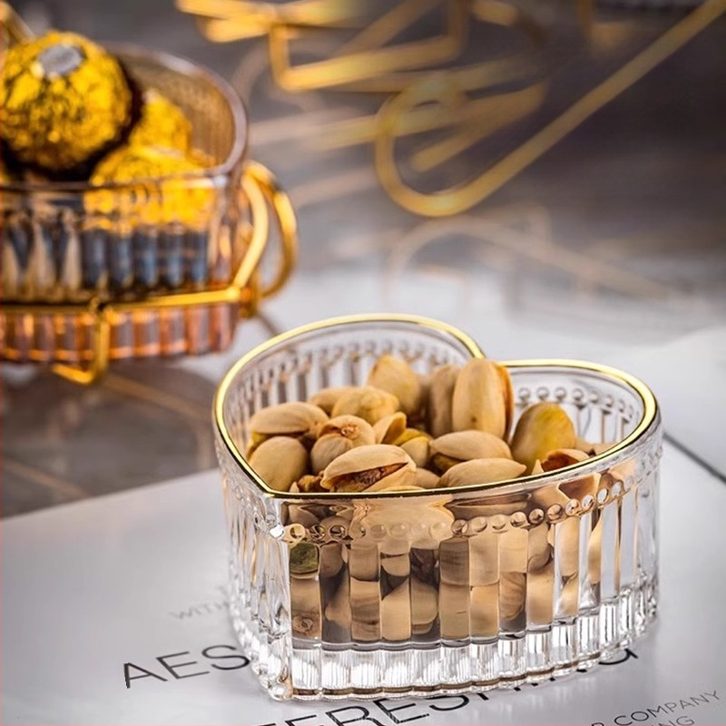 Vaisių lėkštė Daugiasluoksnė svetainės kavos staliukas Buitinė saldainių lėkštė Priėmimo lėkštė Užkandžių lėkštė Popietės arbata Užkandžiai Lengvi prabangūs papuošalai