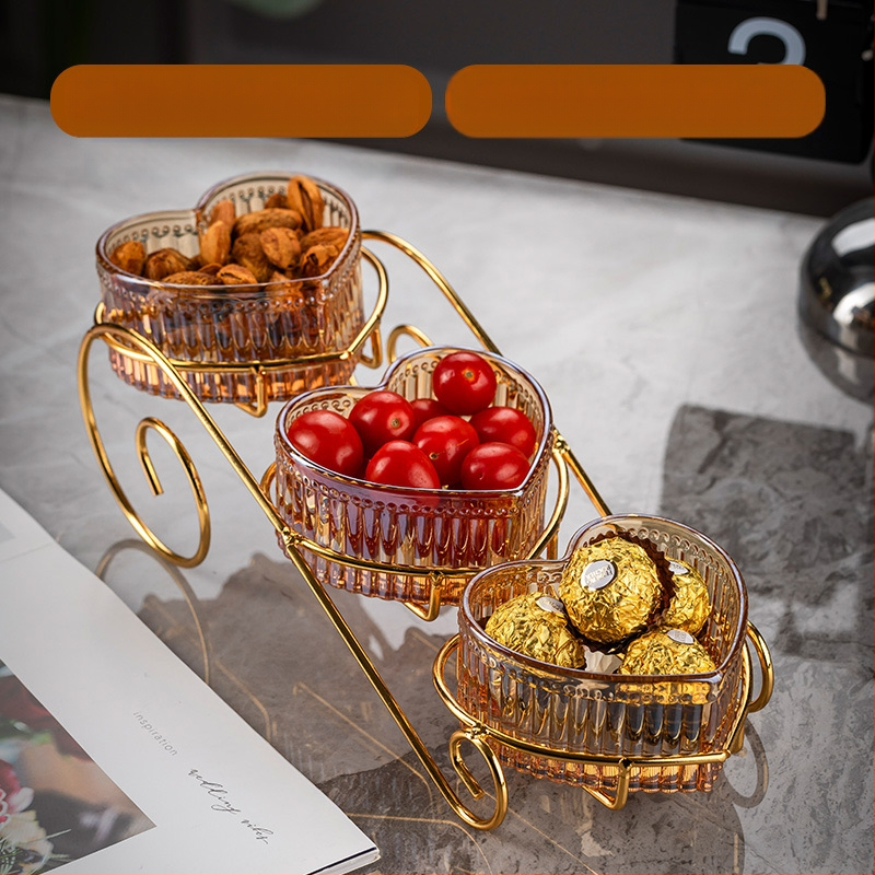 Vaisių lėkštė Daugiasluoksnė svetainės kavos staliukas Buitinė saldainių lėkštė Priėmimo lėkštė Užkandžių lėkštė Popietės arbata Užkandžiai Lengvi prabangūs papuošalai