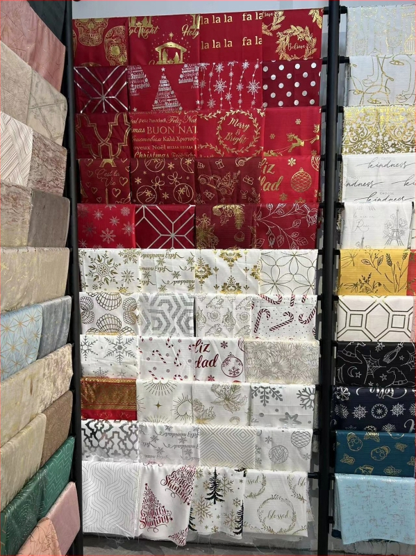 Tarpvalstybinė „Amazon“ užuolaida, kalėdinė snaigė, karšto štampavimo, pilna marlės užuolaida, karšta sidabrinė, pusiau šešėliuojanti užuolaida, „AliExpress“.