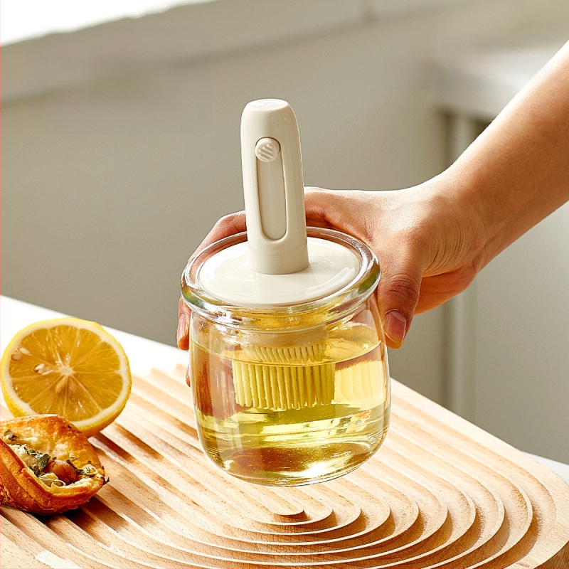 Teleskopinis aliejaus šepetėlio butelis buitinei virtuvei, atsparus aukštai temperatūrai, stiklinis silikoninis šepetėlio aliejaus butelis lauko kepsninei kepimui „viskas viename“ aliejaus butelis