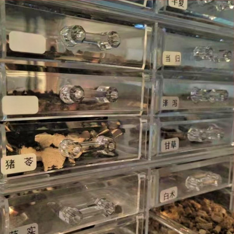 Hagyományos kínai orvoslás fiókos tárolódoboz átlátszó porálló többrétegű hagyományos kínai orvoslás szekrény kis otthoni gyógyszertári orvoslás diákgyógyszerészet