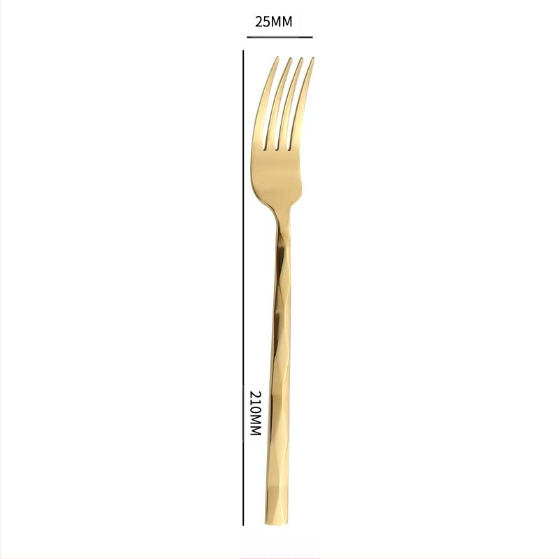 Deimantinis peilis ir šakutė, šaukštas, aukščiausios klasės viešbučio restorano stalo reikmenys, deimantinis šaukštas, šakutės formos, kaltas peilis ir šakutė, kubinis desertinis šaukštas