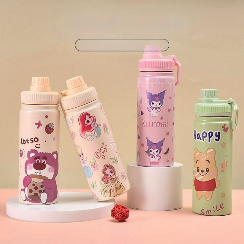 Határokon átnyúló forró 304 rozsdamentes acél űredény kültéri nagy kapacitású sport vizespohár üzleti ajándék termoszpohár nagykereskedelem