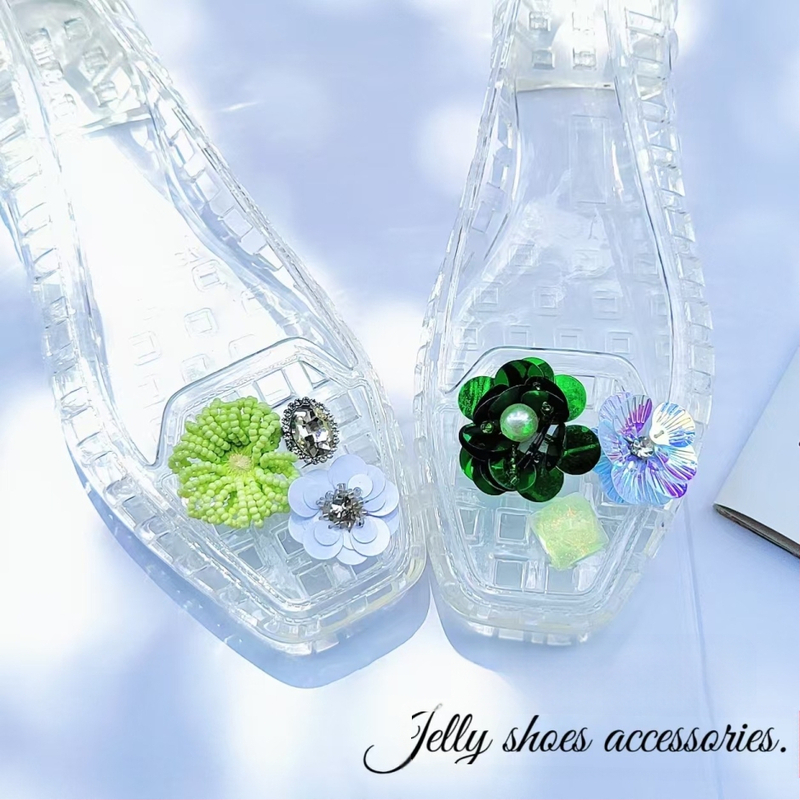 Krokodillkingad Kristallkingad Želeekingad Krokodillkingad Lillelised želeekingad Dekoratiivsed kingalilled Isetegemise aksessuaarid Kingalilled Kingapandaalid