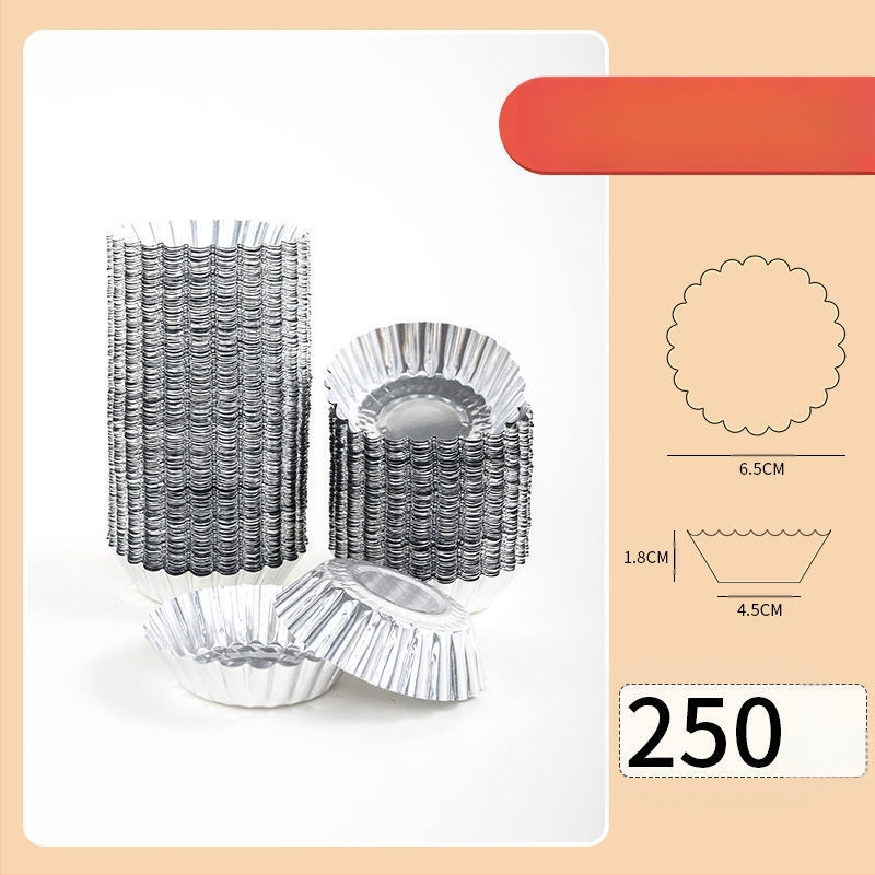 Ühekordselt kasutatav krüsanteemikoogi vorm, ümmargune plekkfooliumist tass, munakoogipuding, hobuserauakujuline koogisupi täidisekott, plekk-paberikauss