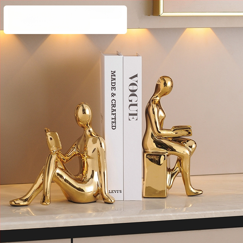 Kerged luksuskaunistused, stiilsed modernsed raamatutoed, tegelaskujude kaunistused, kodu elutuba, televiisor, veinikapp, kontoritoa kaunistused