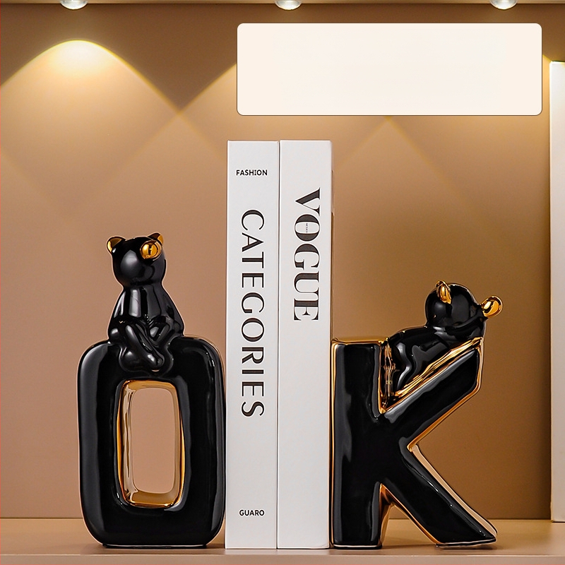 Kerged luksuskaunistused, stiilsed modernsed raamatutoed, tegelaskujude kaunistused, kodu elutuba, televiisor, veinikapp, kontoritoa kaunistused