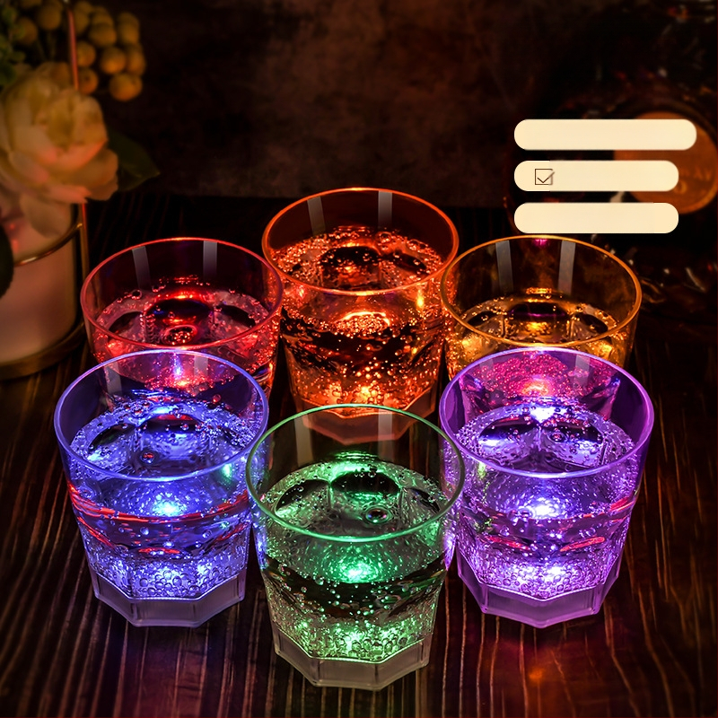 Kreatív LED világító pohár ktv bár pezsgőspohár műanyag bor koktél élelmiszeripari minőségű borospohár karácsonyi ajándék