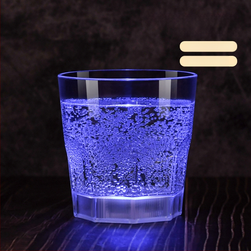 Kreatív LED világító pohár ktv bár pezsgőspohár műanyag bor koktél élelmiszeripari minőségű borospohár karácsonyi ajándék