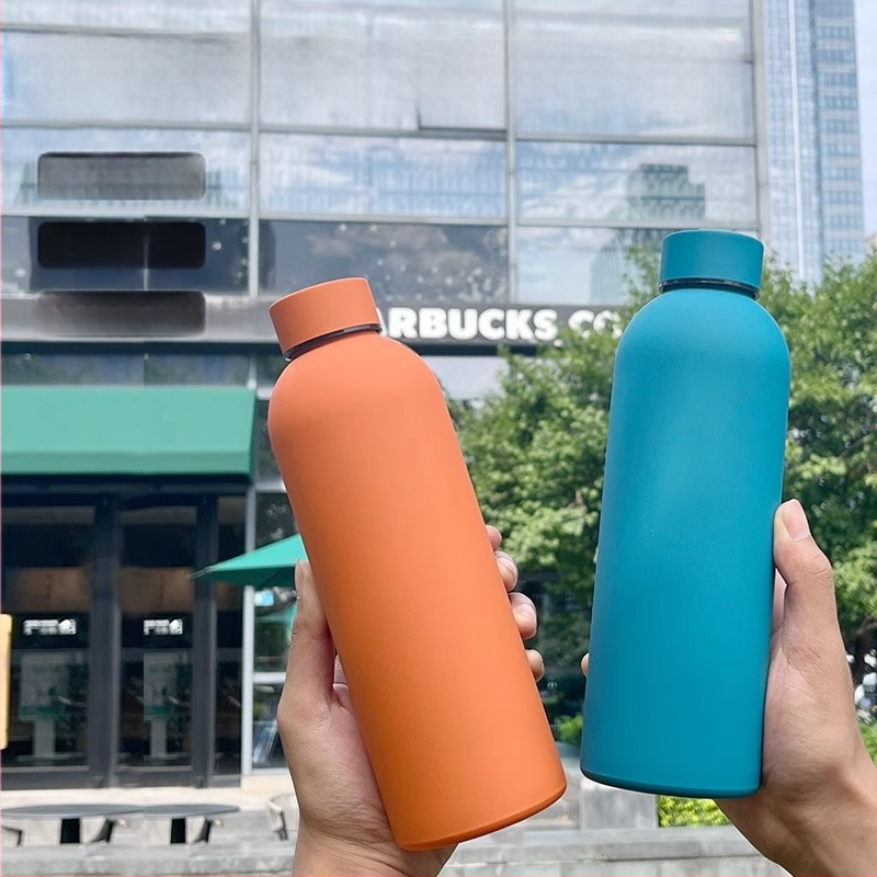 Kummivärv Sport väikese suuga pudel vaakumtops kahekihiline vaakum 304 roostevabast terasest Coca-Cola pudel kuum Ameerika väikese suuga tass