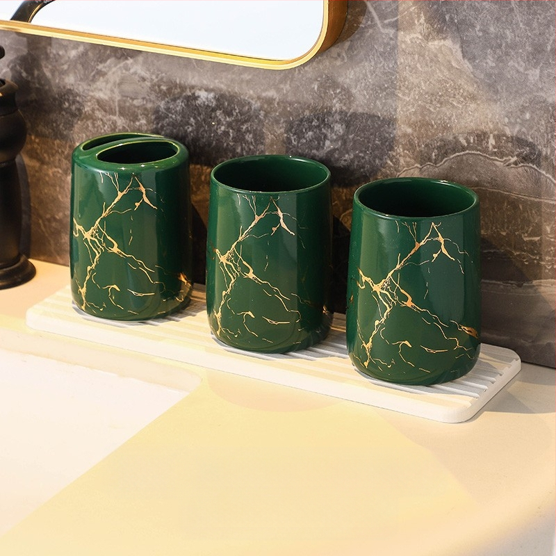Euroopa stiilis moodne tekiga hoiustatav hambaharjahoidja majapidamise vannitoas marmormustriga keraamiline kosmeetiline paarile mõeldud hambaharja tass