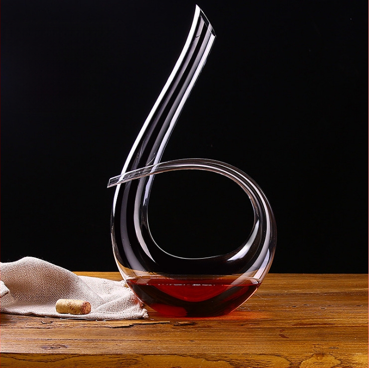 Švino neturintis krištolo raudonojo vyno dekanteris, kūrybinis stiklo pilstytojas, greito vyno spirito vyno rinkinys, raudonojo vyno taurė