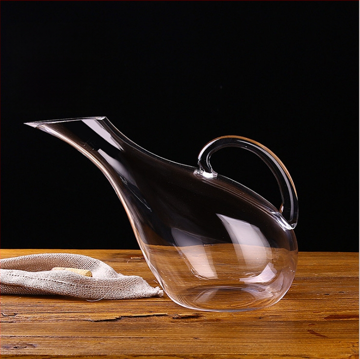 Švino neturintis krištolo raudonojo vyno dekanteris, kūrybinis stiklo pilstytojas, greito vyno spirito vyno rinkinys, raudonojo vyno taurė