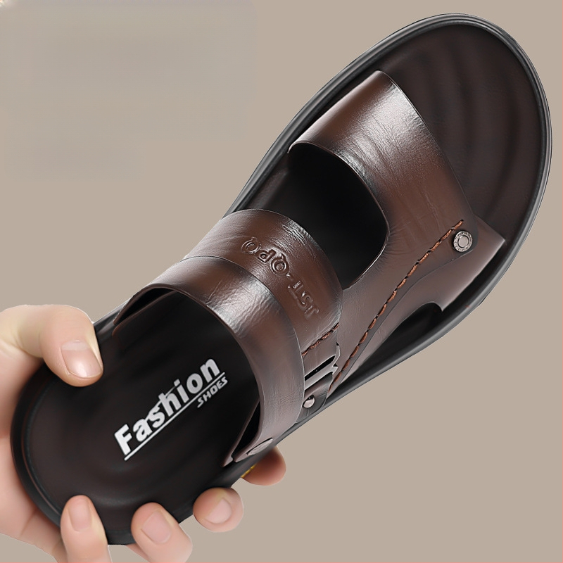 Nyári új strandcipők férfi szandálok valódi bőr lélegző nyitott orrú szandálok kettős célú férfi cipők hétköznapi marhabőr szandálok