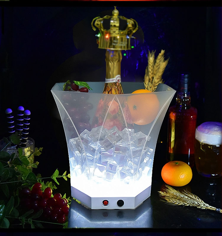 Tiesioginiai gamyklos pardavimai Kūrybinė rombo formos netaisyklinga šešiakampė šampano vyno statinė Ledo alaus statinė Spalvinga šviečianti ledo statinė