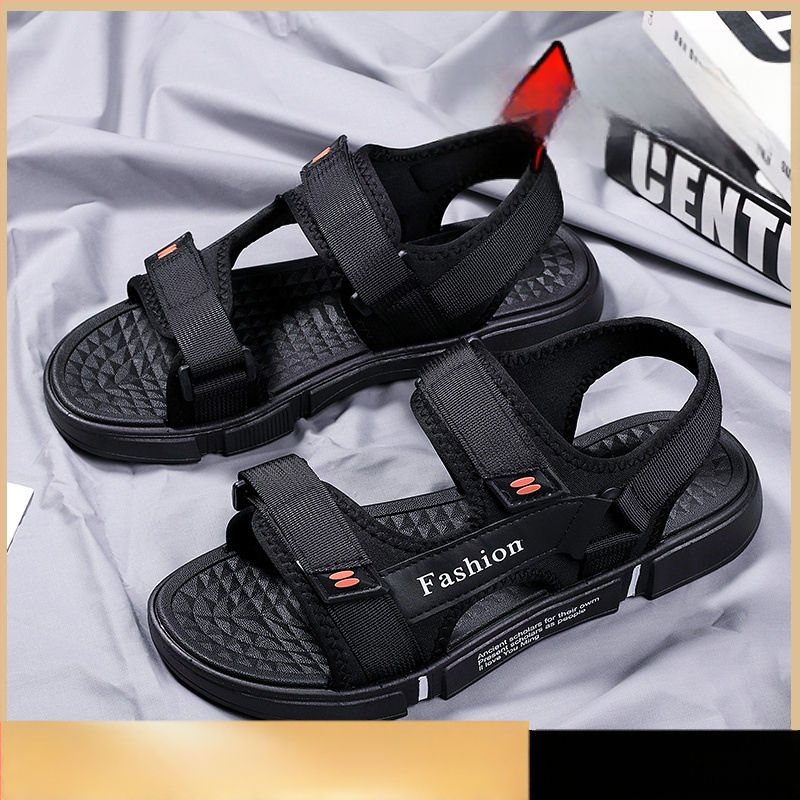 Vyriškos basutės 2025 m. Naujos vasaros viršutiniai drabužiai minkštu padu neslystantys sportiniai vairavimo basutės laisvalaikio paplūdimio batai