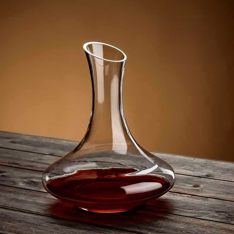 Didmeninė prekyba nauju dekanterio buitiniu vyno dozatoriumi, sutirštinto krištolo stiklo, lengvo prabangaus raudonojo vyno taurės vyno rinkiniu