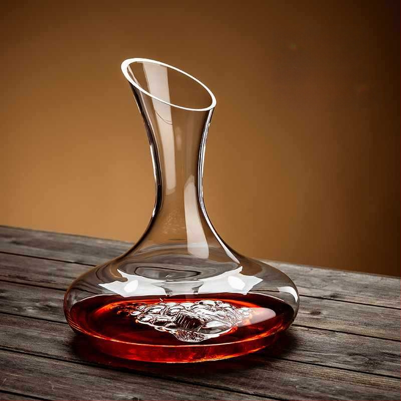 Didmeninė prekyba nauju dekanterio buitiniu vyno dozatoriumi, sutirštinto krištolo stiklo, lengvo prabangaus raudonojo vyno taurės vyno rinkiniu