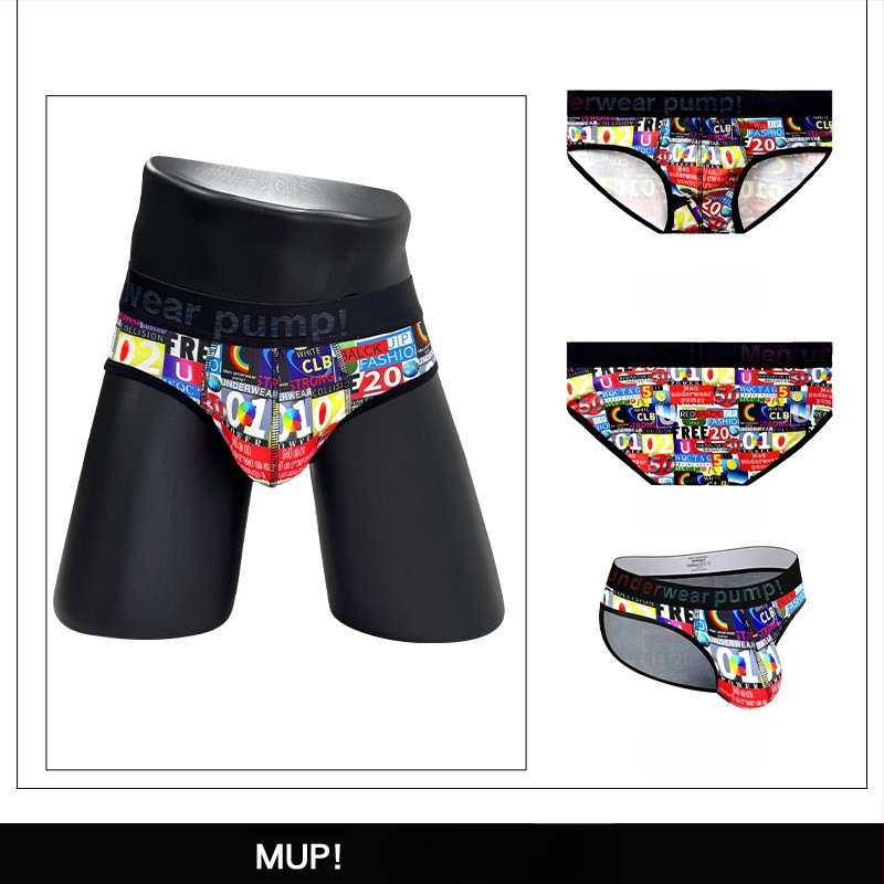 Ploni apatiniai su pumpukais, žemo liemens, aptempti, sėdmenis pakeliantys, madingi spalvų blokų vyriški sportiniai apatiniai, eksportuojamas vienas krepšys.