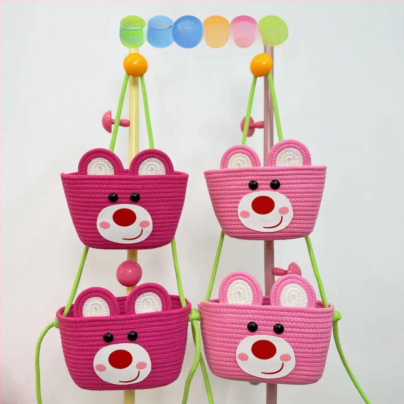 Seinale kinnitatav hoiukorv, rippkorv, ühiselamutoa hoiuriiul, seinale kinnitatav kott, puuvillase niidiga kootud seinale kinnitatav uks, tagaseina hoiukorv