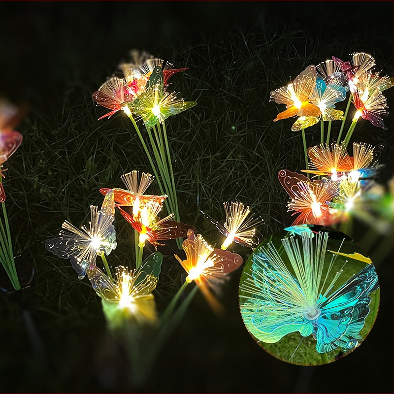 Päikesekiust liblikas maapinnale sisestatav valguskett atmosfäärikaunistamine sisehoovi rõdu aiaõhtu romantiline puhkus muru kasutamine