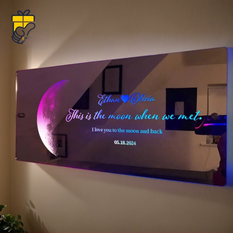 TEMU hindi mėnulio formos veidrodinė lempa su užsakomuoju POD pavadinimu ir žinute, stačiakampio formos veidrodžio papuošimais, Valentino dienos dovana