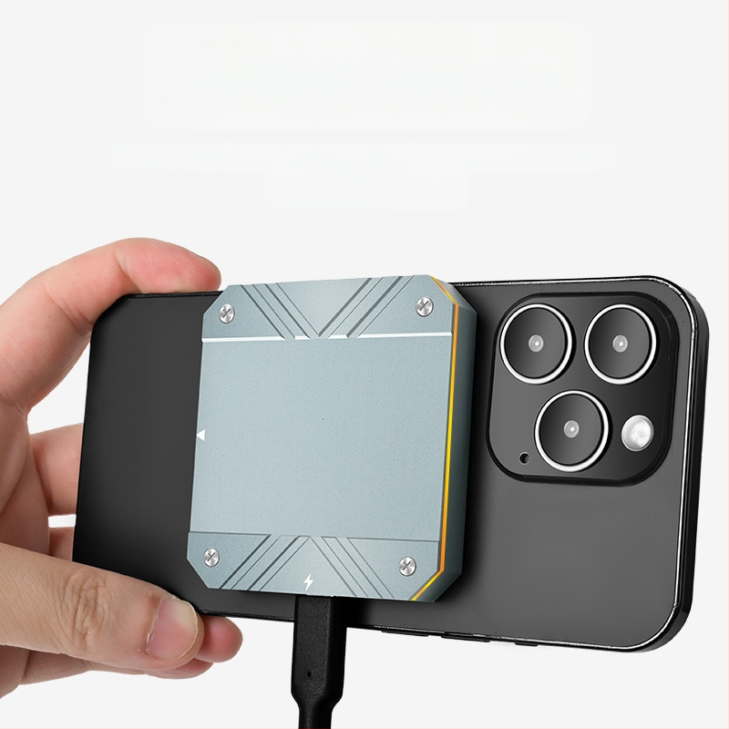 Pārrobežu cietā diska kaste M.2 mobilais cietais disks ar dzesēšanu TypeC ārējais mobilais tālrunis dators magnētiskais cietais disks