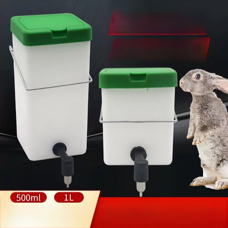 Jauns trušu ūdens dozators Dzeramā kaste Trušu ūdens pudele Automātiska dzeršanas iekārta Trušu bļoda Automātisks ūdens dozators