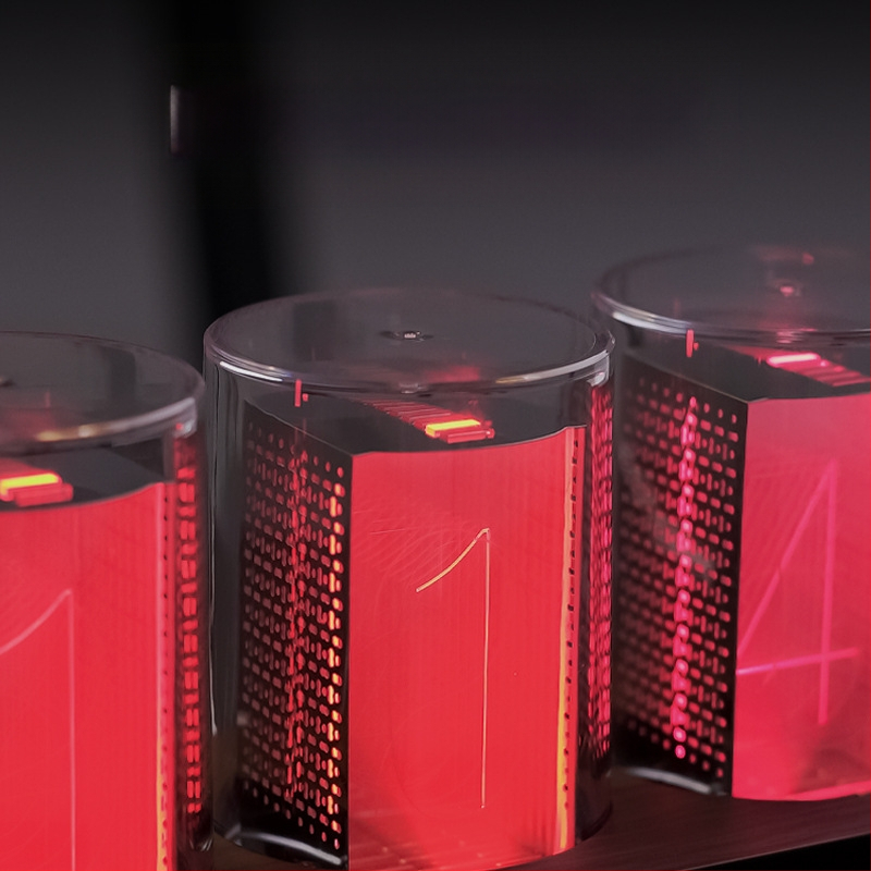 E-kaubanduse kuummüügis olev Amazon RGB Pseudo-Nixie torukell, töölaua loominguliste kaunistustega digitaalkell