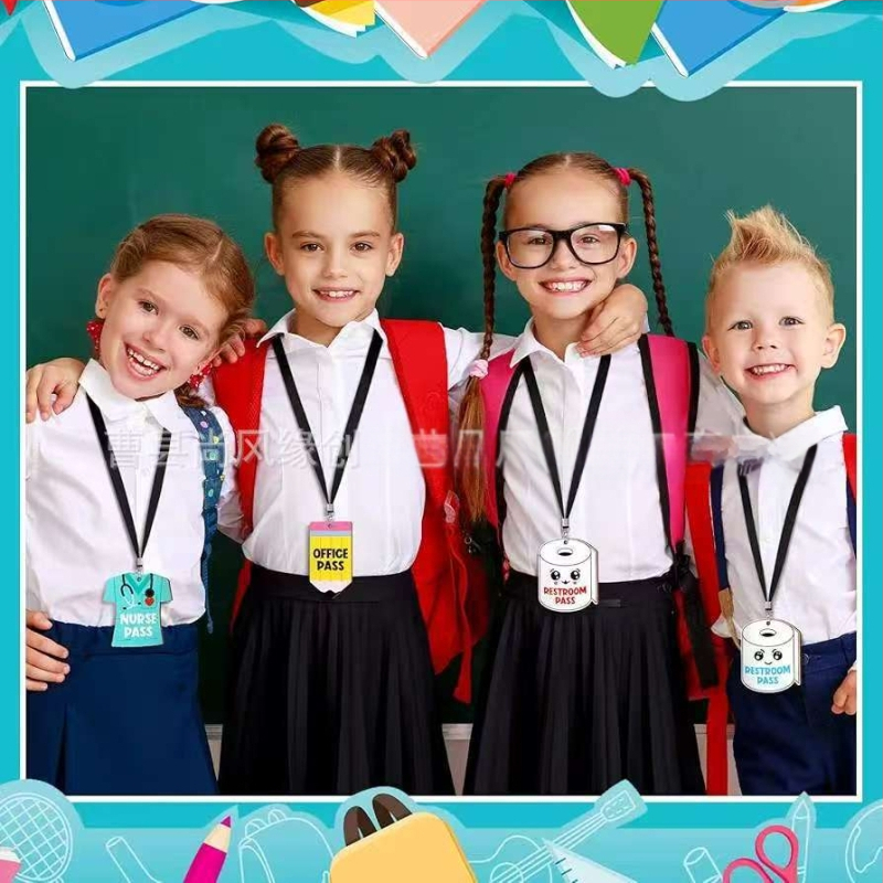 Piiriülene koolihooaja peokaunistus, koomiksiripatsiga koolipeo koomiksipandlaga aksessuaarid, lasteaiapeo kaunistus