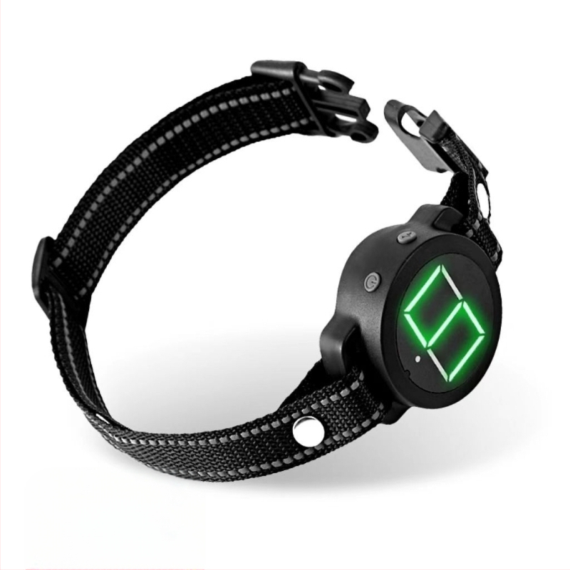 Piiriülene uus toode lemmikloomade haukumisvastane seade koeratreeningseade haukumisvastane kaelarihm automaatne haukumisvastane koer puldiga elektrilöögi vibratsiooniheli