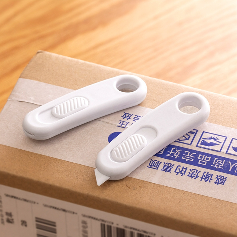 Mágneses tapadókorongos expressz kés kicsomagoló kés kartondoboz kicsomagoló kés mini kis méretű kés kulcstartó