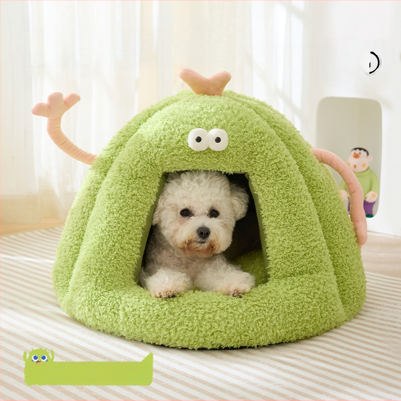 Új kutyakennel téli meleg félig zárt macskafészek szőnyeg őszi és téli kis szörny alakú macska kisállat kellékek nagykereskedelem
