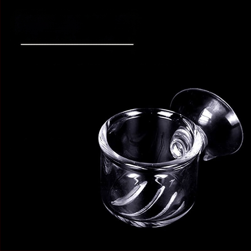 Sarkano tārpu barotava Sarkano tārpu stikla kauss Piltuve Barošanas gredzens Nematožu kauss Zivju barošana Nematodu sālījuma garneļu kauss Barošanas kauss