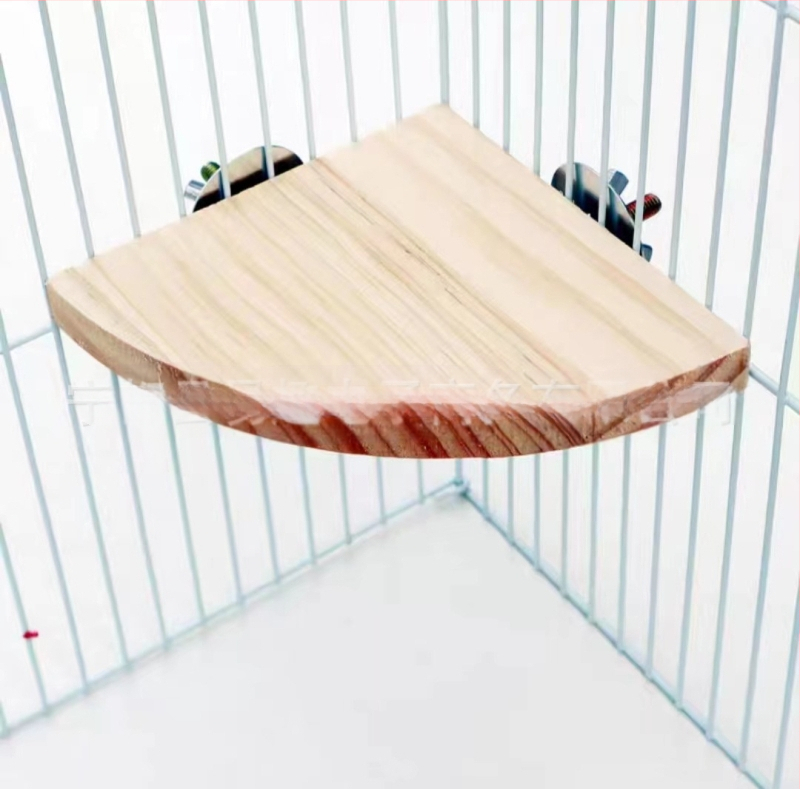 Tehase otsetarne linnupuuri tarvikud Totoro orav hamster hüppelaud puidust ventilaator papagoi hüppelaua pedaalitarvikud