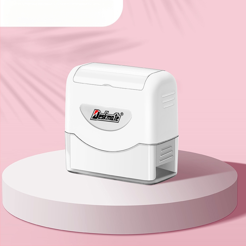 Desmei KL1444 gaismjutīga zīmoga materiāla vairumtirdzniecības rūpnīcas bērnudārza skolas bērnu drēbju nosaukuma zīmogs