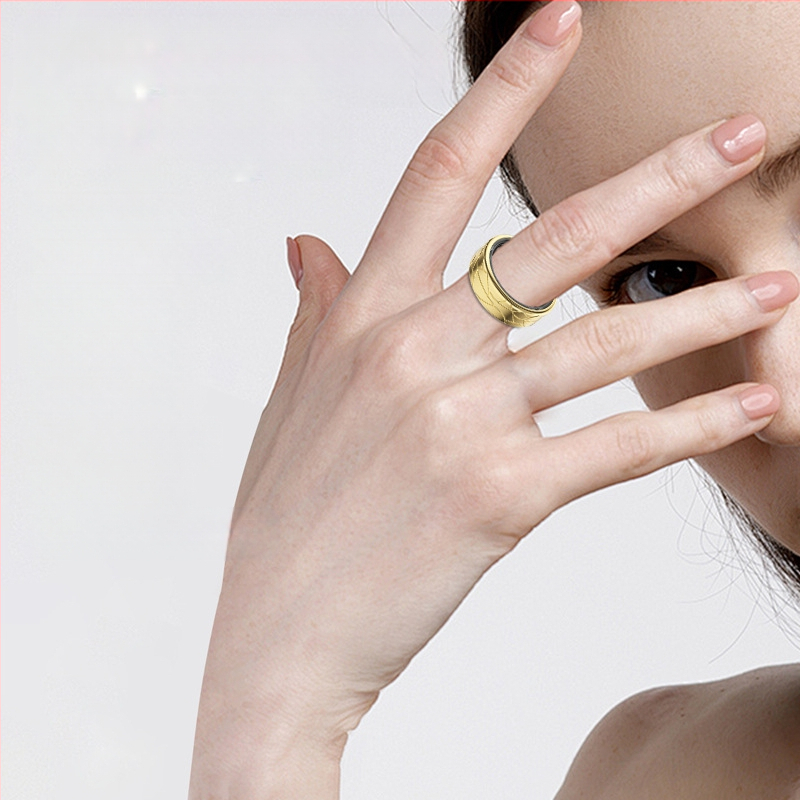 TikTok електронната книга може да бъде четкана с тремоло за наблюдение на сърдечната честота, кислорода в кръвта, съня и фото спорта, здравен интелигентен пръстен за жени