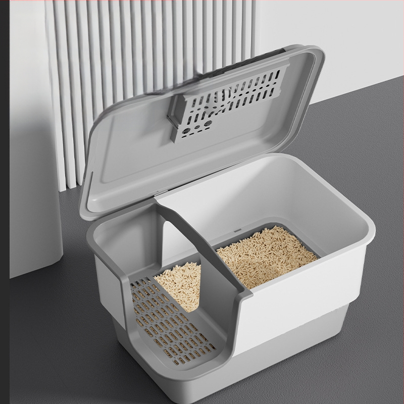 Kassiliivakast, eriti suur, täielikult poolsuletud, avatud, pritsmekindel, suur võine, hiiglaslik kassiliivakast, tualettruum