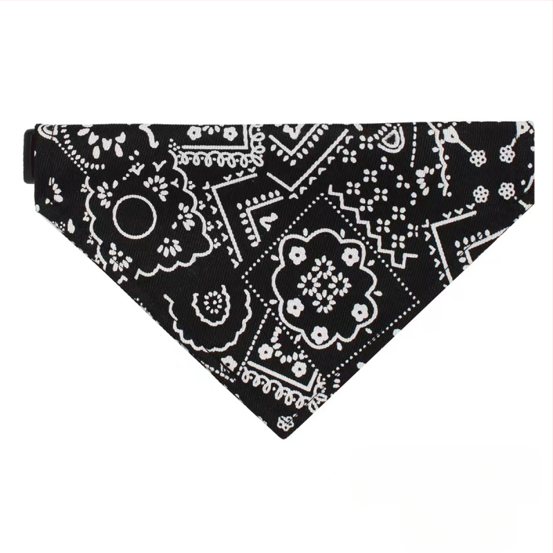 Lemmiklooma süljerätik suurele koerale kuldne retriiver armas kass kolmnurkne rätik keskmise suurusega koerale reguleeritav süljetasku