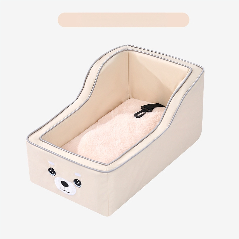 Keskjuhtimisega autokuut lemmiklooma autokuut väikese koera auto koera turvatool kassi esiosa autosõidu artefakt